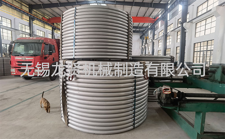 化工封頭外半管碰見接管怎么避開？